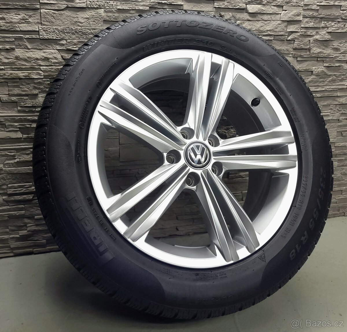 18" Originál VW Sebring Tiguan II 5x112 zimní pneu 6,5-8mm