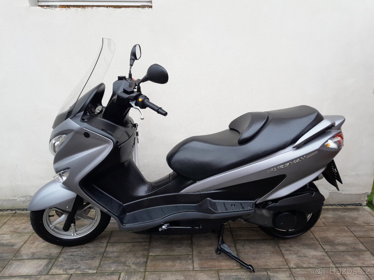 Suzuki AN 200i Burgman ABS, 2016, výborný stav