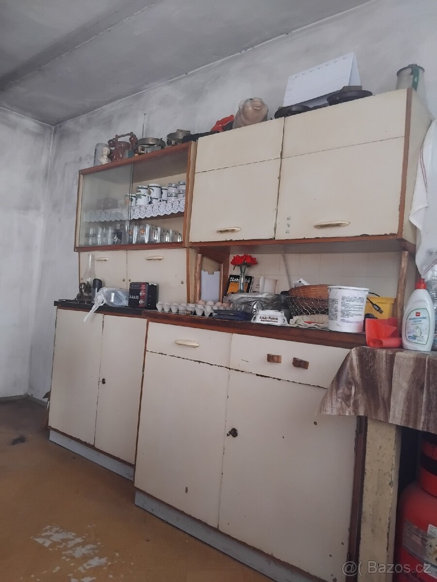 Retro kuchynska linka na chatu