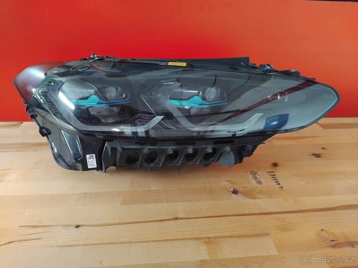 Světlo pravé BMW M3/M4