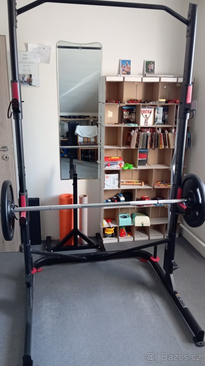 Posilovací hrazda stojan Power Rack 500
