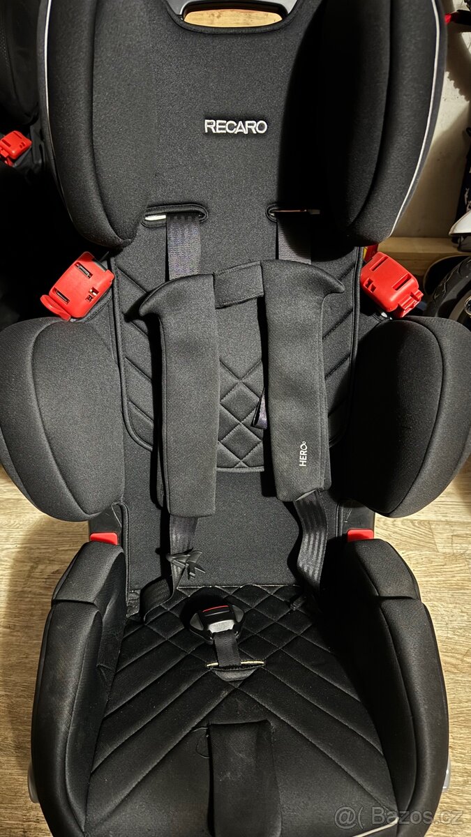 Dětská autosedačka RECARO (2020)