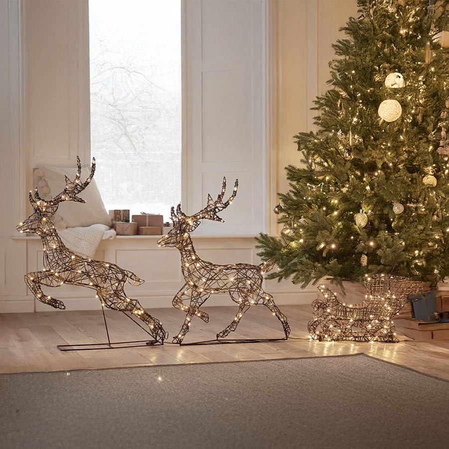 Vánoční dekorace světelní jeleni a sáně