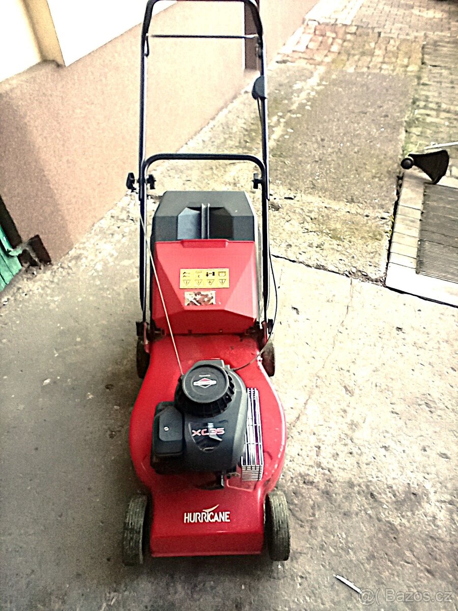 Sekačka benzinová Hurricane bez pojezdu a