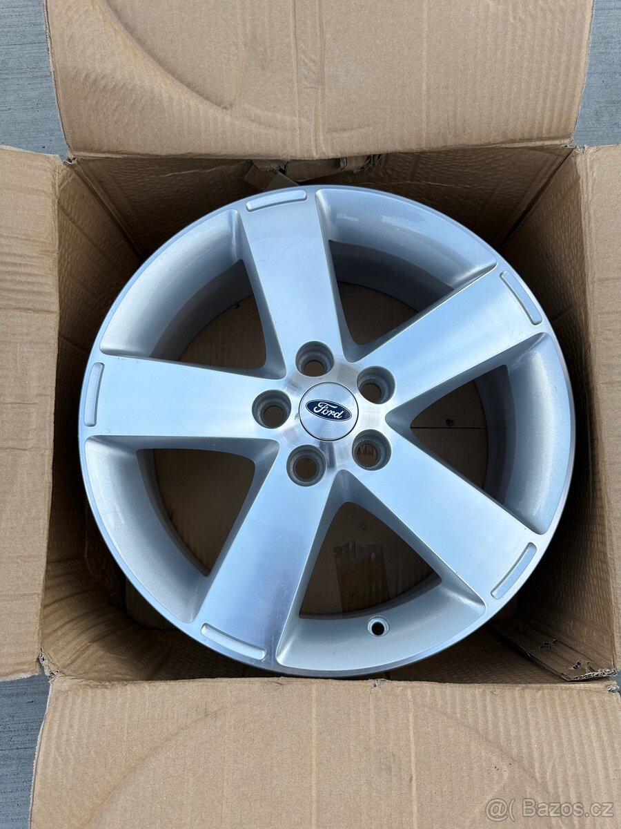 Prodám alu ráfek Ford R17ET45 5x112
