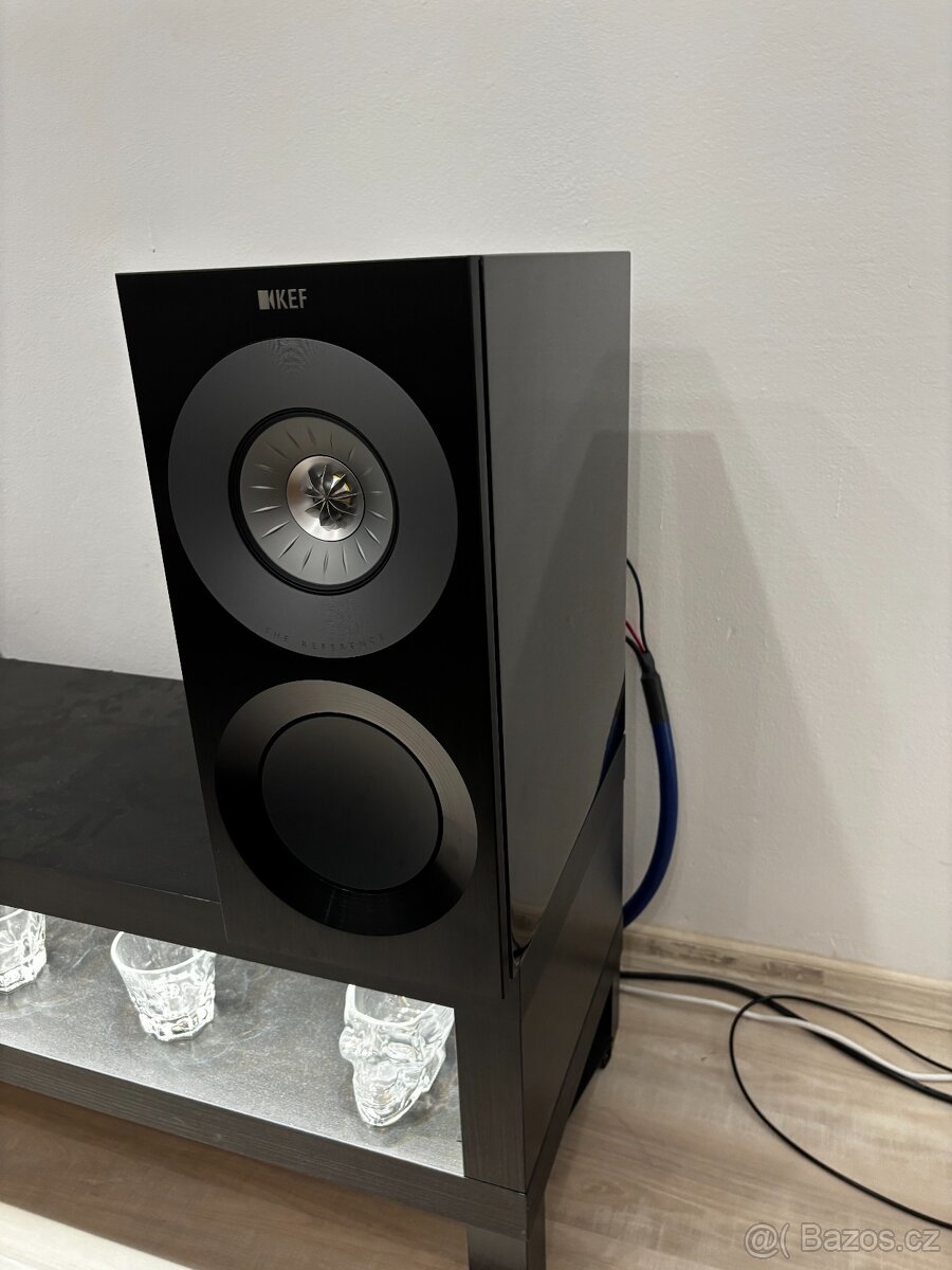 KEF Reference 1 Meta High Gloss Black