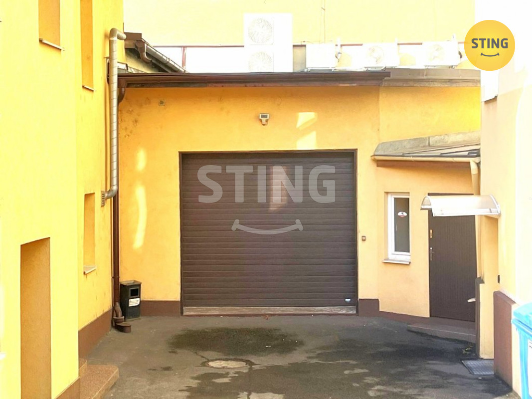 Pronájem skladu v oploceném areálu., 134031