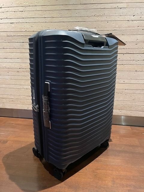 Cestovní kufr Samsonite Upscape Spinner 68cm