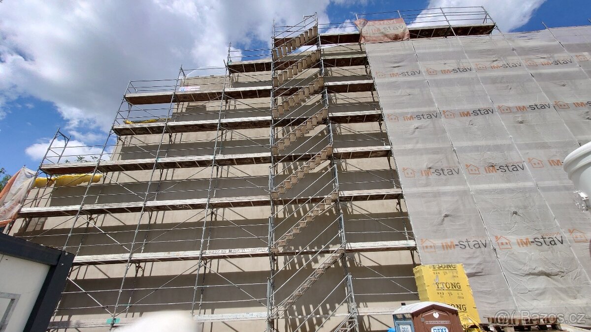 LEŠENÍ ck65, 328m2 (rámové, pozink.)