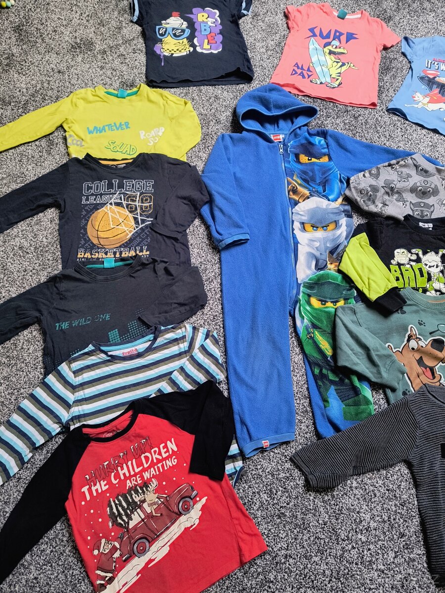 Mix oblečení vel. 110