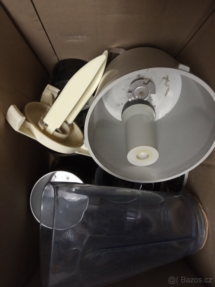 Náhradní díly na robot, příslušenství