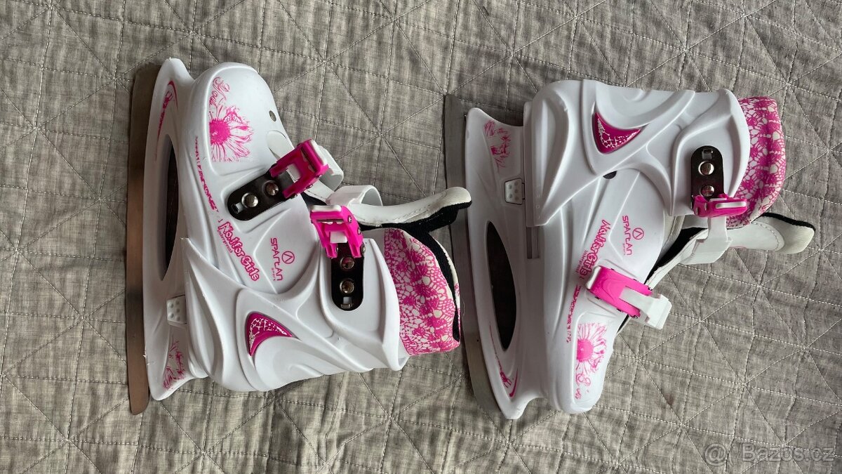 Prodám dětské dívčí zimní brusle stavitelné 33-36