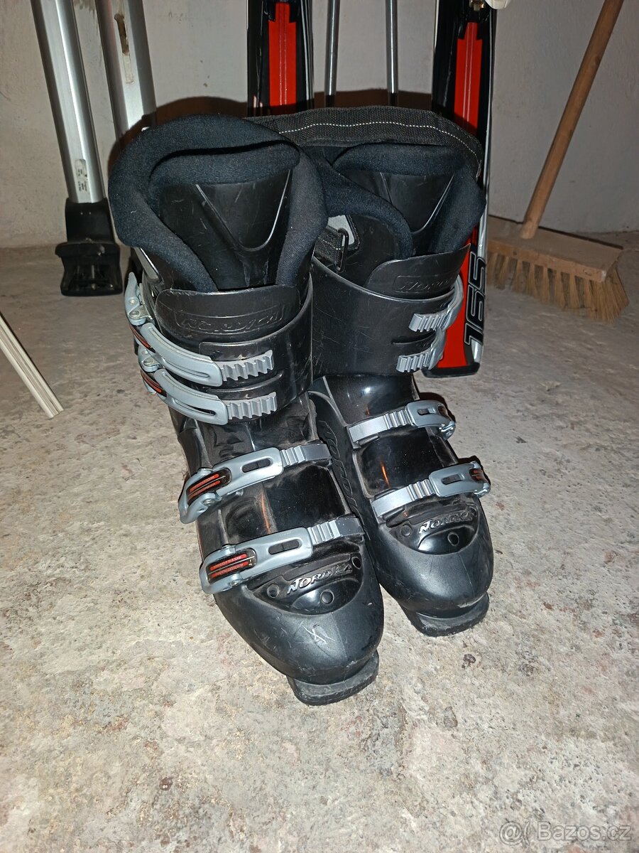 Pánská lyžařská vybava