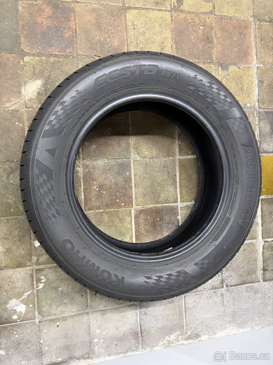 Letní pneu 205/60r16