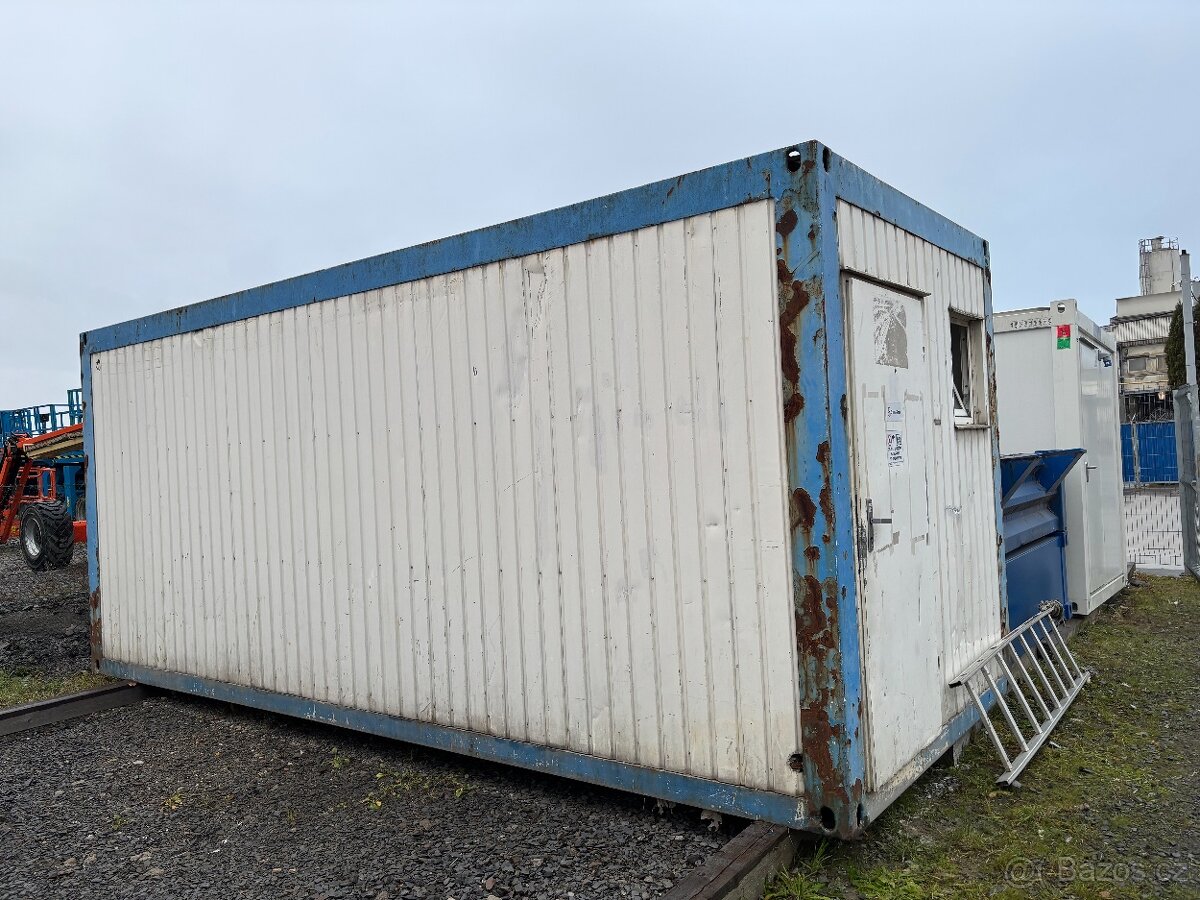 OBYTNÝ KONTEJNER, BUŇKA