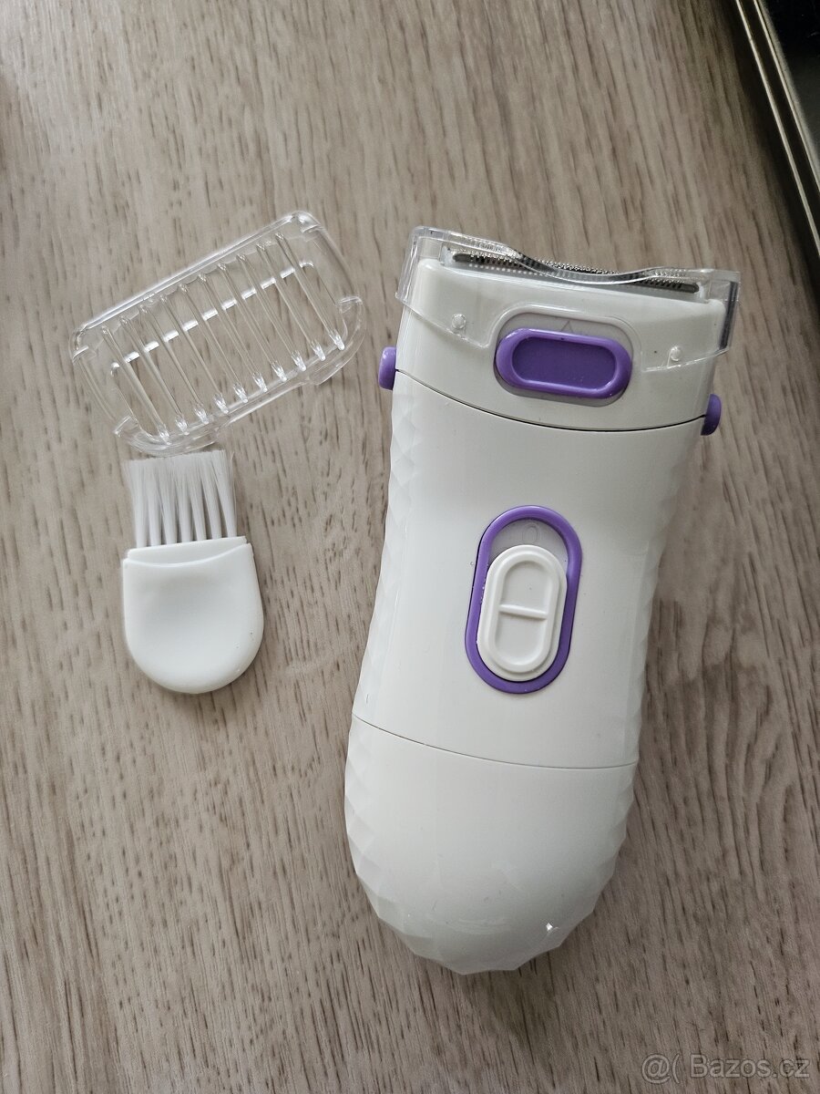 Holící strojek, depilátor