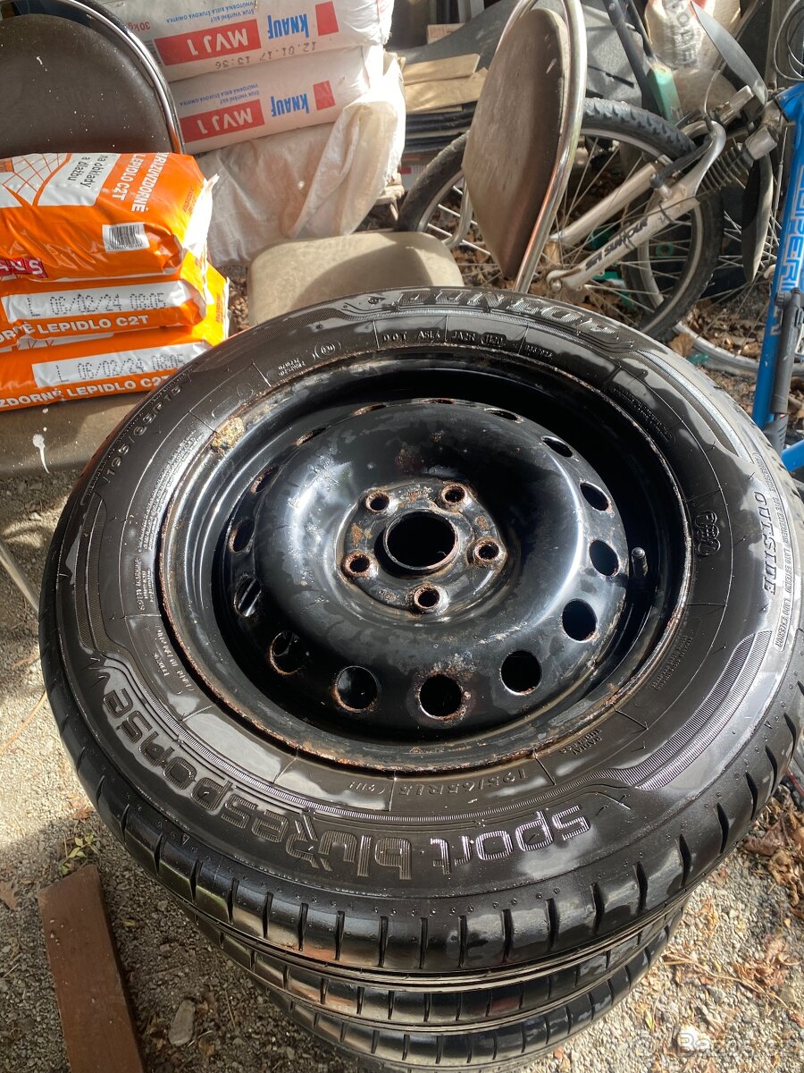 Letní pneu 195/65 R15