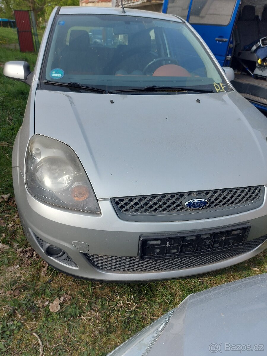 Auto Ford Fiesta