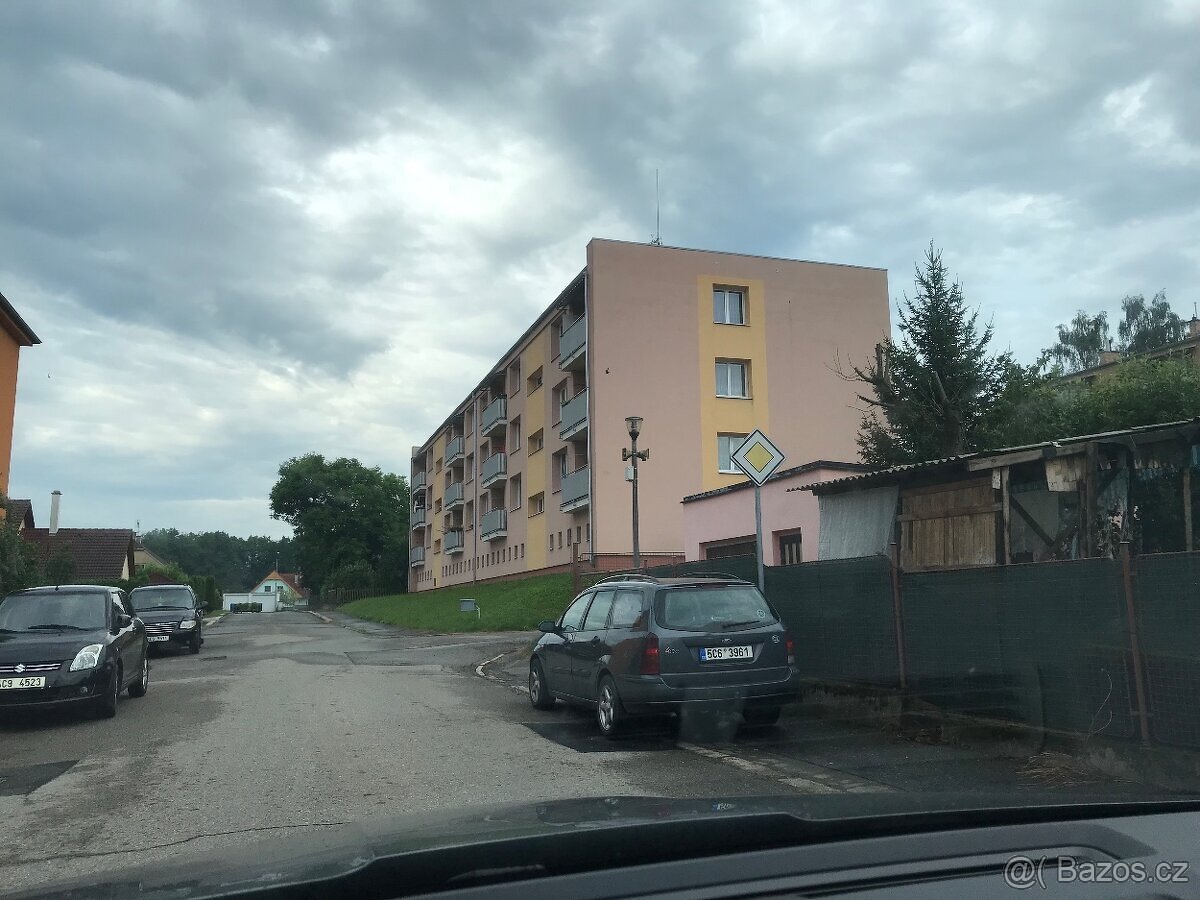 Prodám byt 2 + KK 56m 2