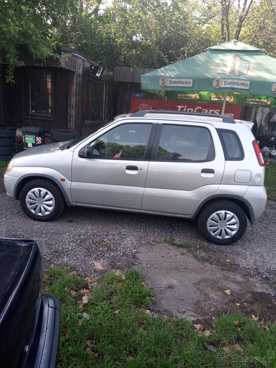 Suzuki Ignis 1.3 i 16 V 61 kW