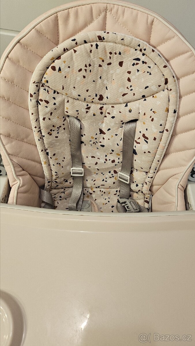 Dětská jídelní židlička Kinderkraft Lastree Pink