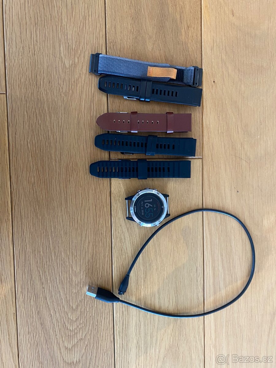 Hodinky Garmin FENIX 5