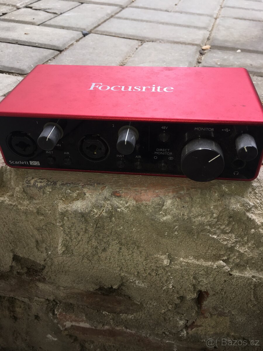 Focusrite Scarlett2i2