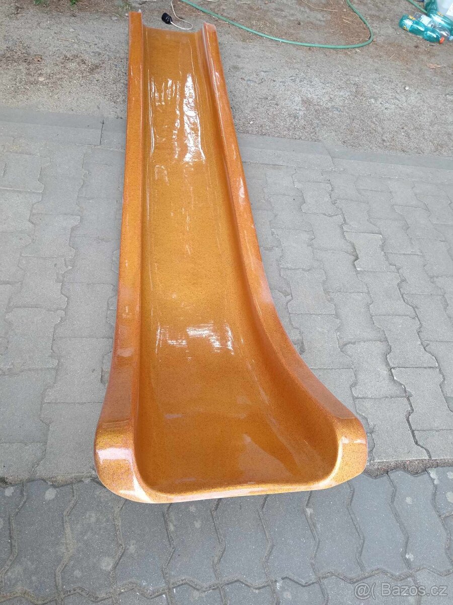 Laminátové skluzavky