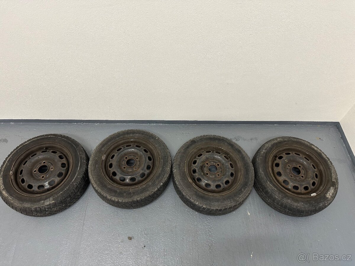 Ford Fusion zimní kola plechové disky