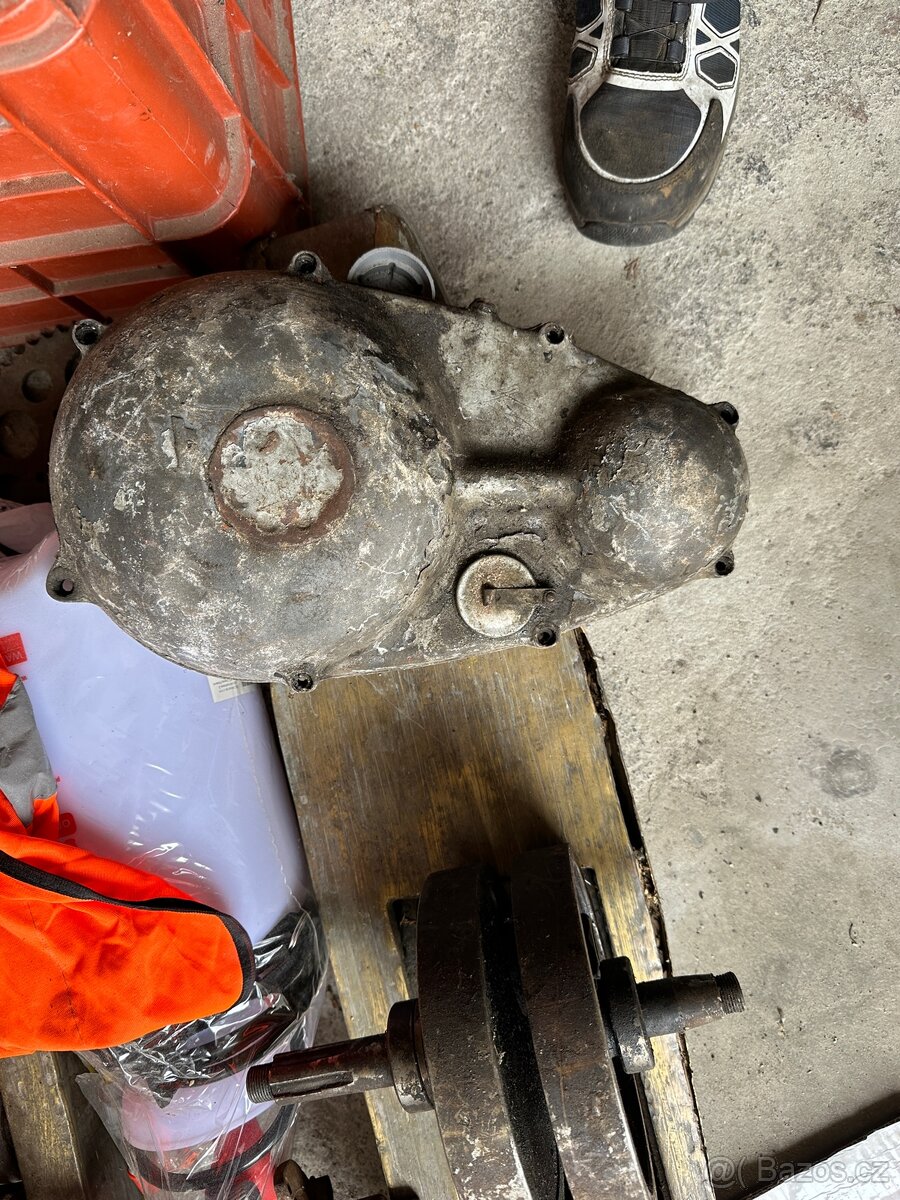 Jawa 350 SV/OHV - Víko
