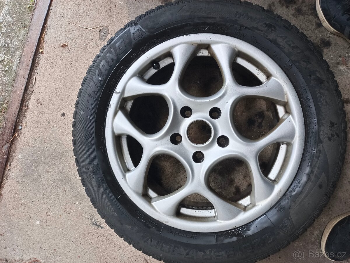 Zimni kola 5x120 r17 et35
