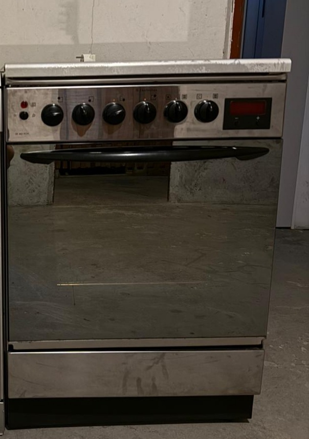 Kombinovaný sporák Electrolux