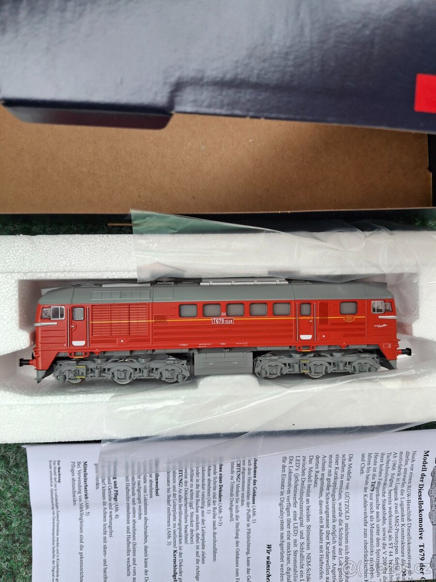 Model dieselové lokomotivy Gutzold T679 1529