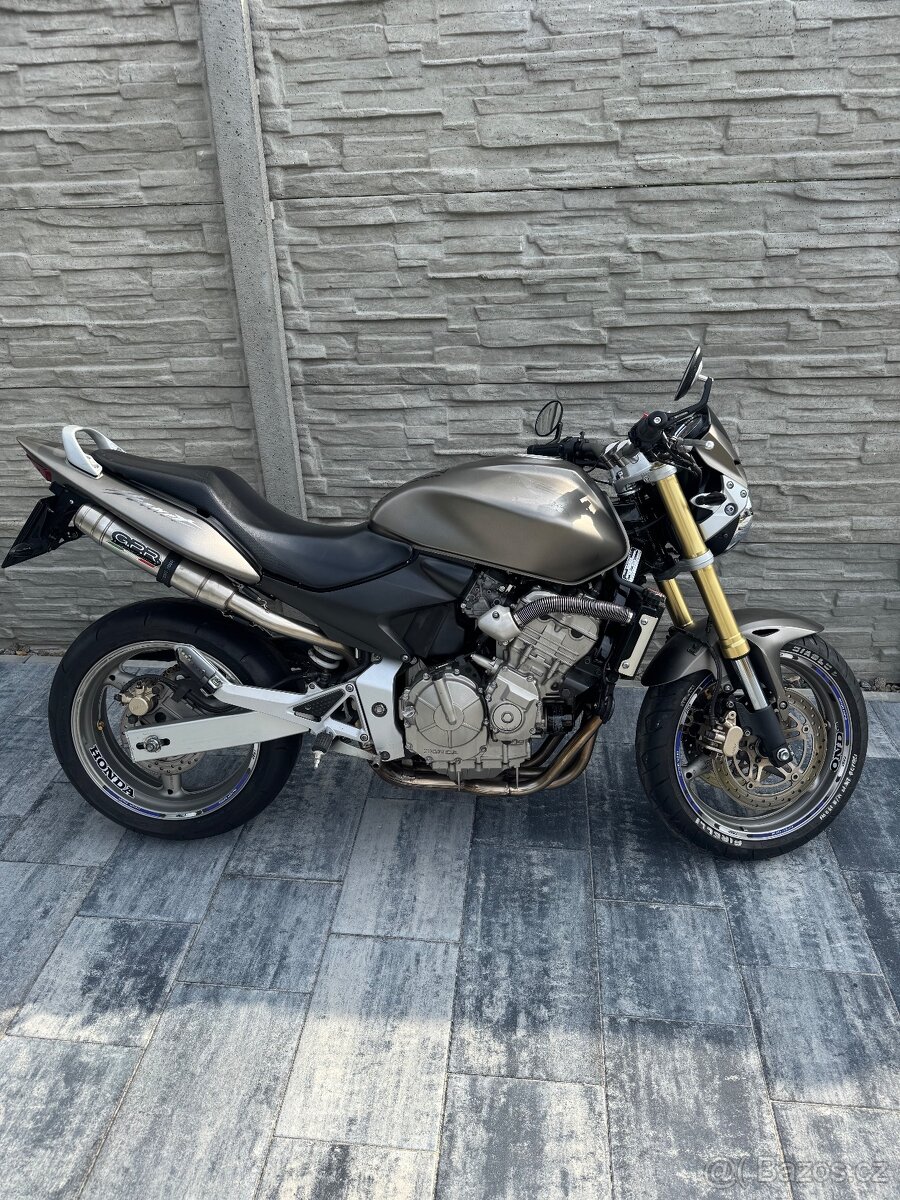 Honda hornet cb600f