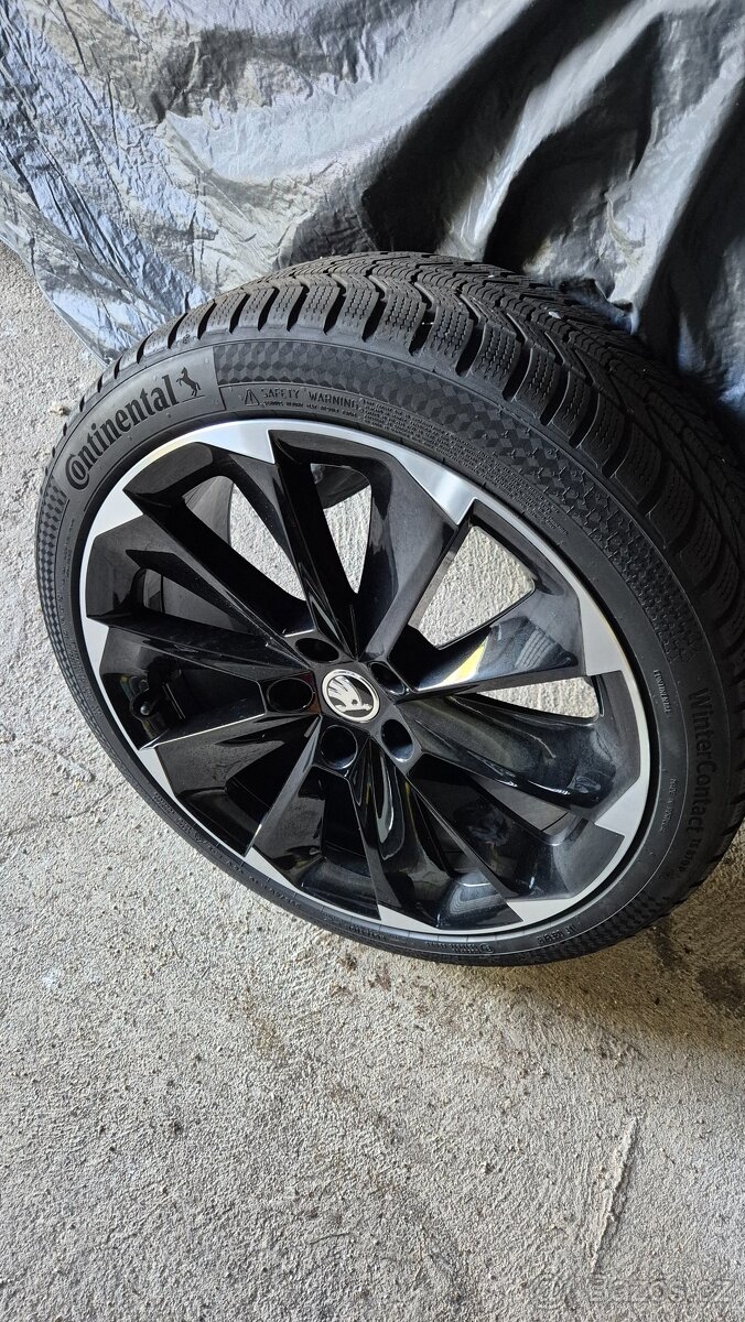 Zimni alu. kola Škoda Supernova R19 Superb