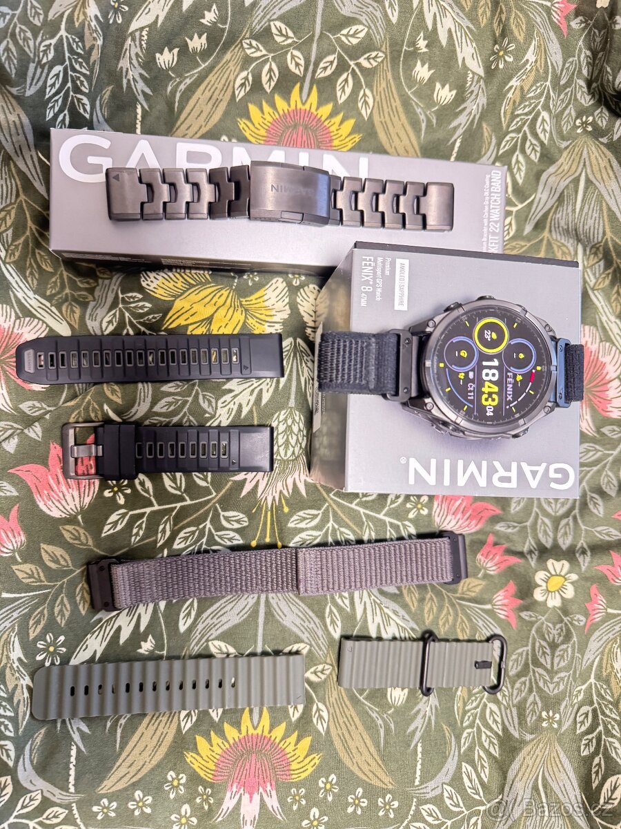 Garmin fenix 8 47mm AMOLED titanium DLC