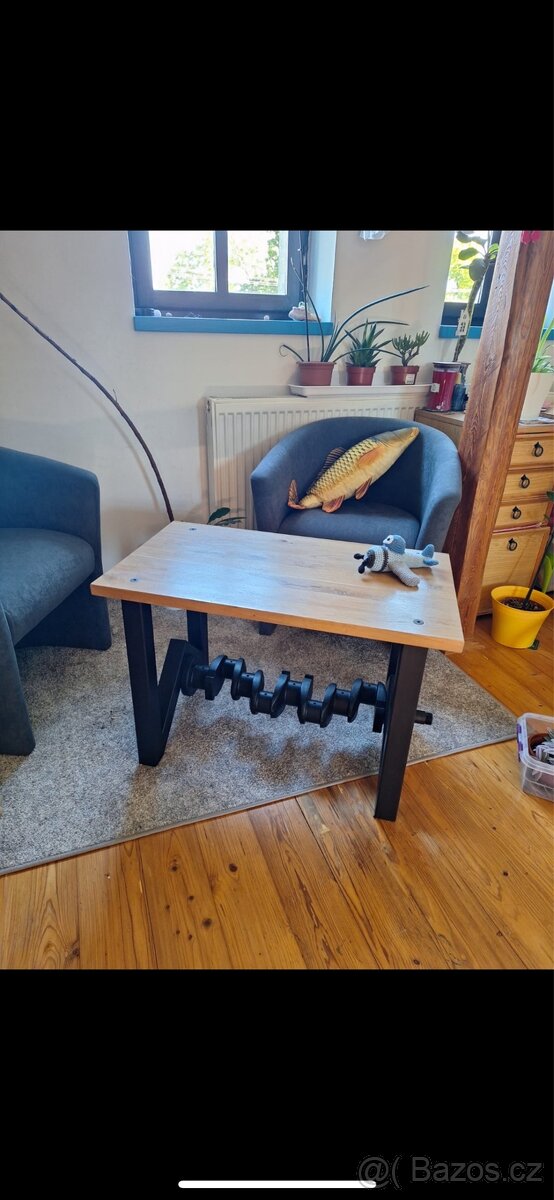 na zakázku / přímo pro vás