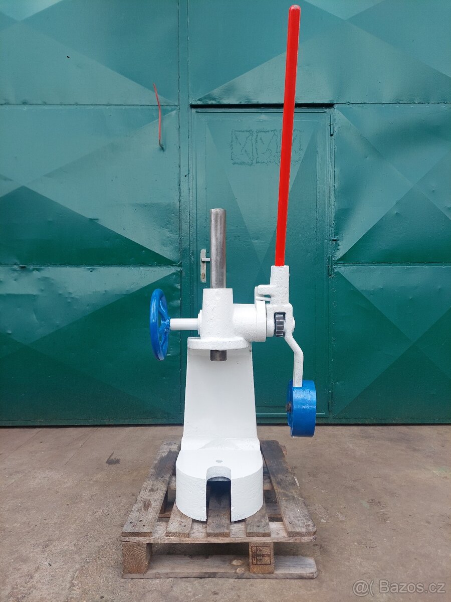 Lis hřebenový ruční