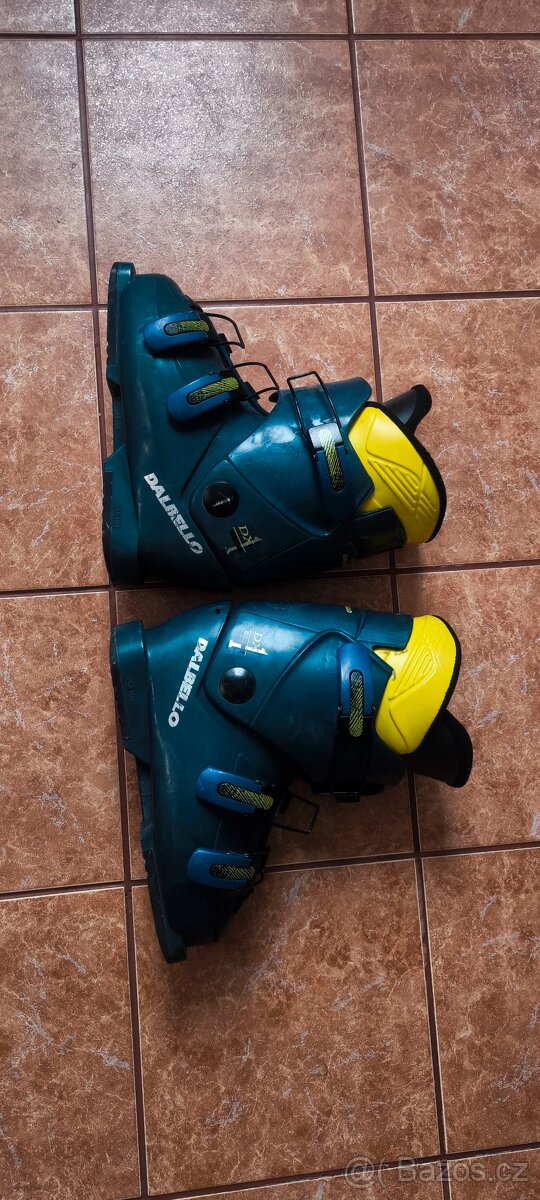 Dětské lyže a lyžáky