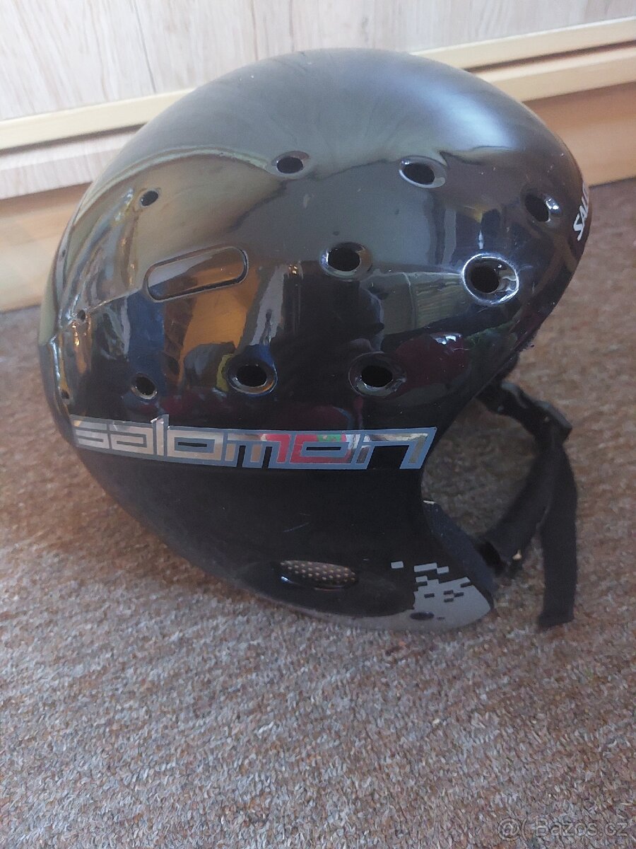 Dětská lyžařská helma