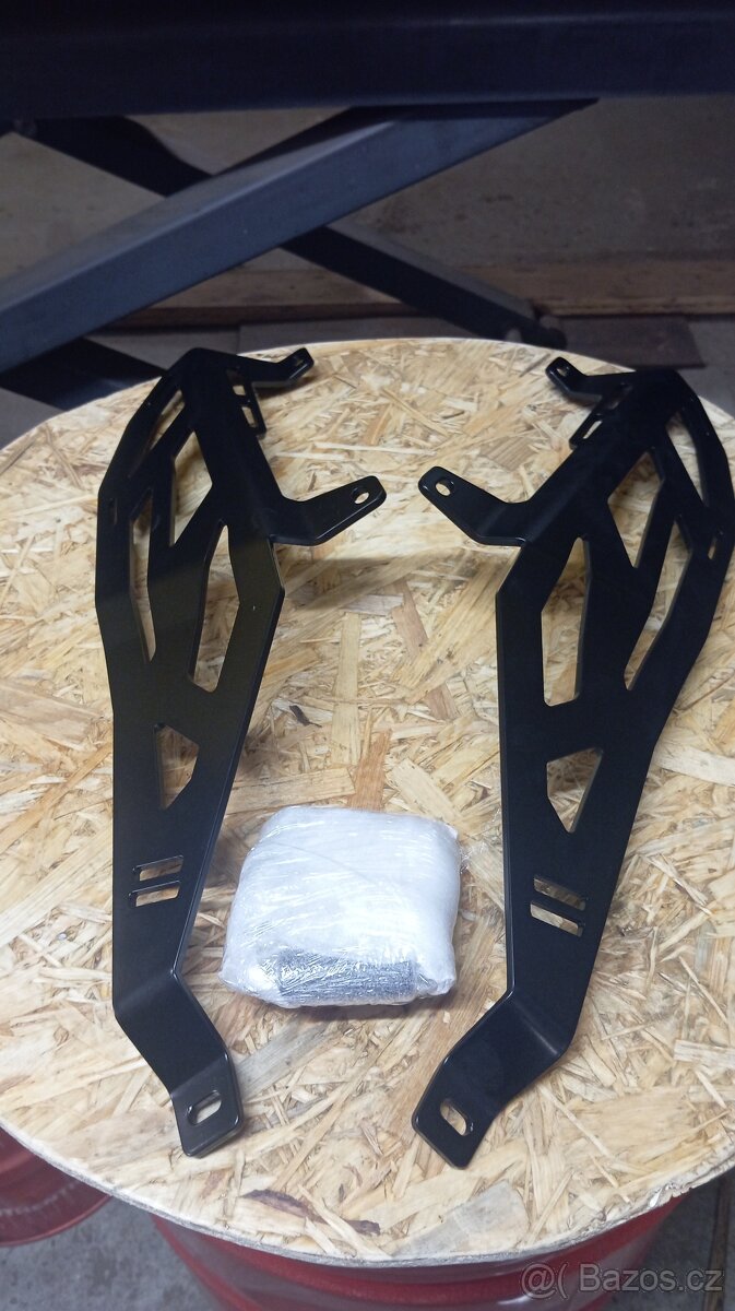 Držáky brašen YAMAHA TENERE 700/WR