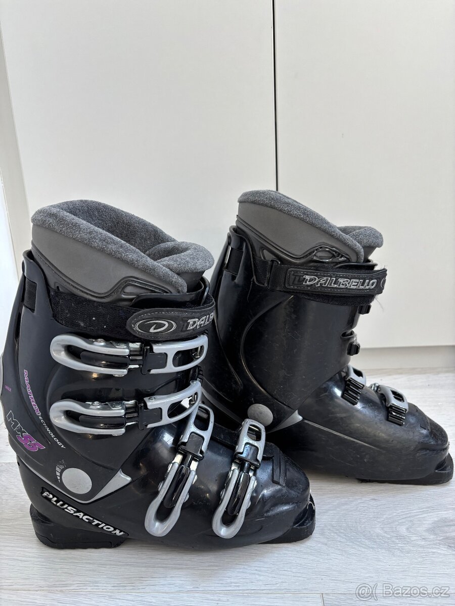 Lyžáky/ přezkáče Dalbello, vel. 25