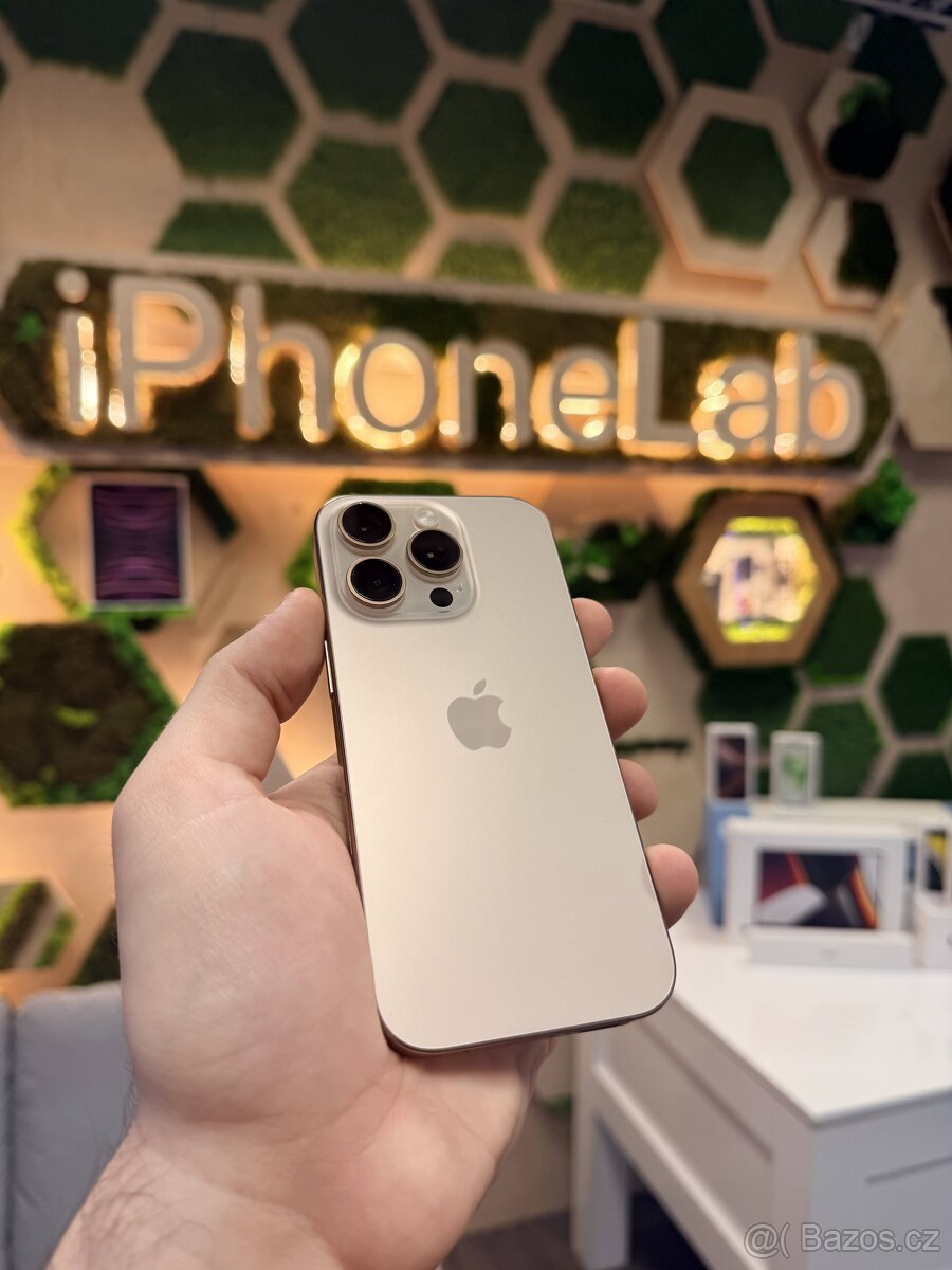 iPhone 16 Pro 256GB Desert Titanium