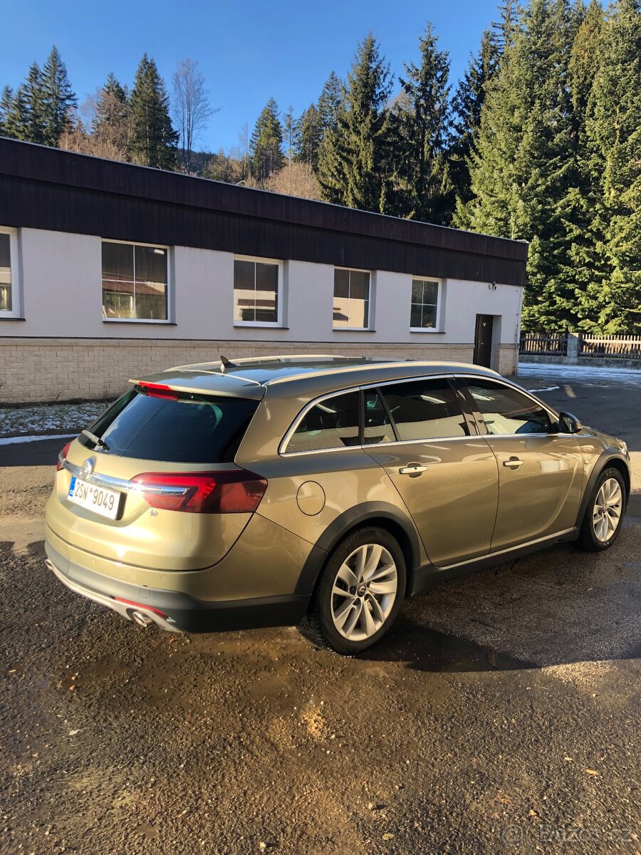 Opel Insignia Country Tourer