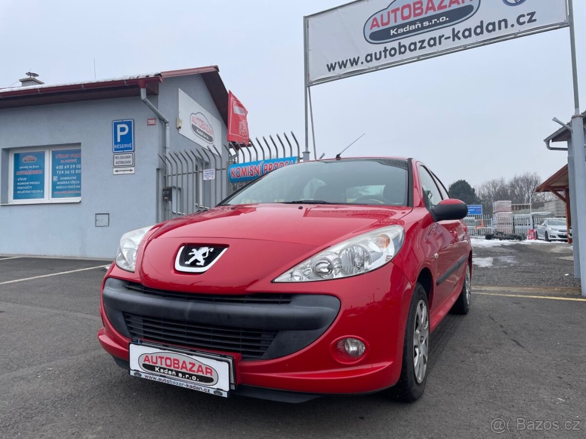 Peugeot 206, 1,1 44kW, SERVISKA
