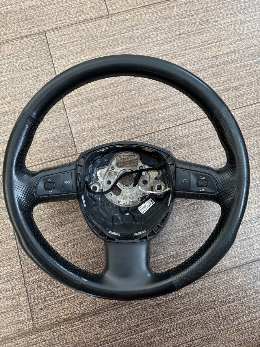 Volant audi A4 B7