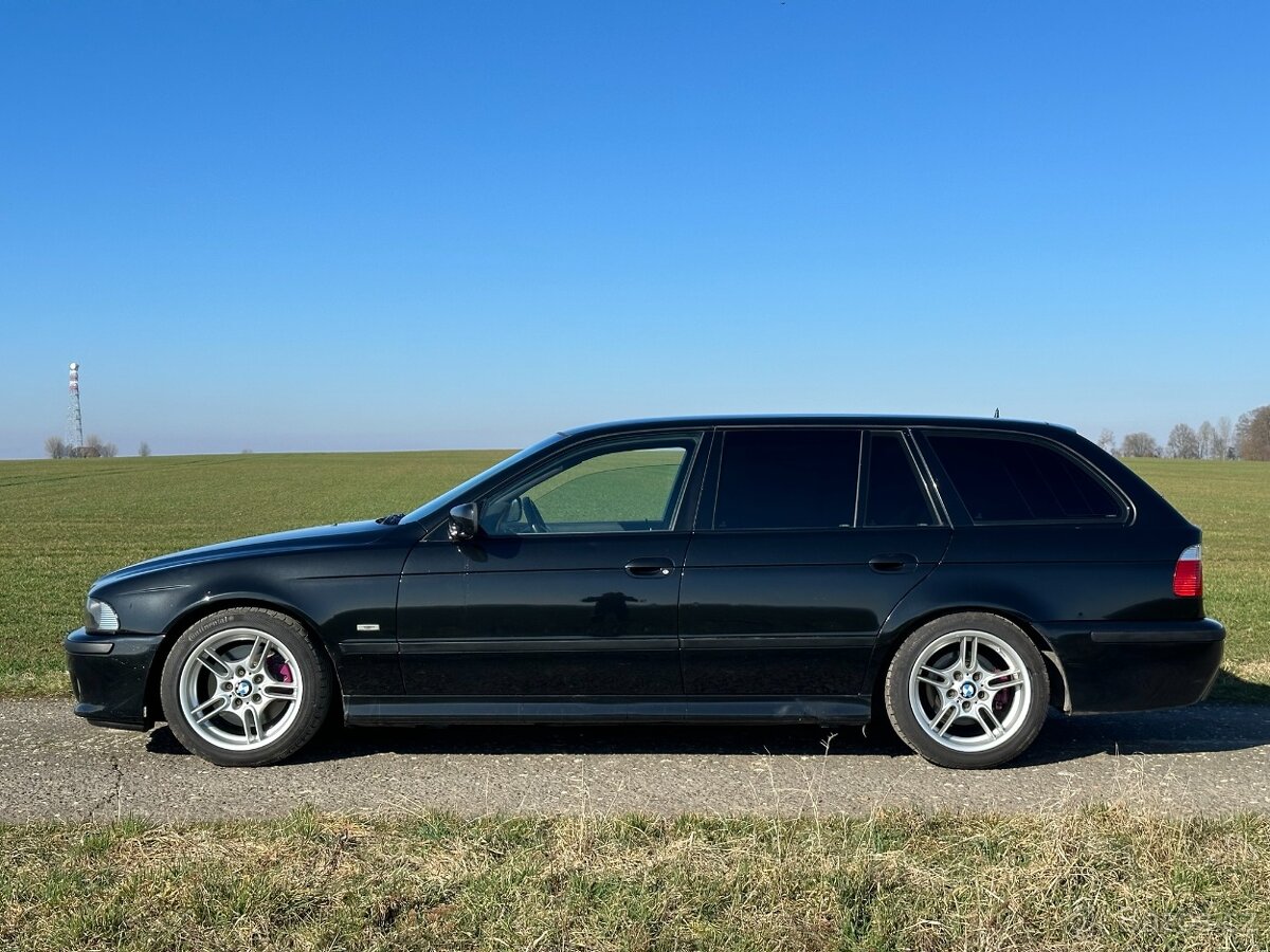 BMW E39 530d, manuál, 2003, M-paket
