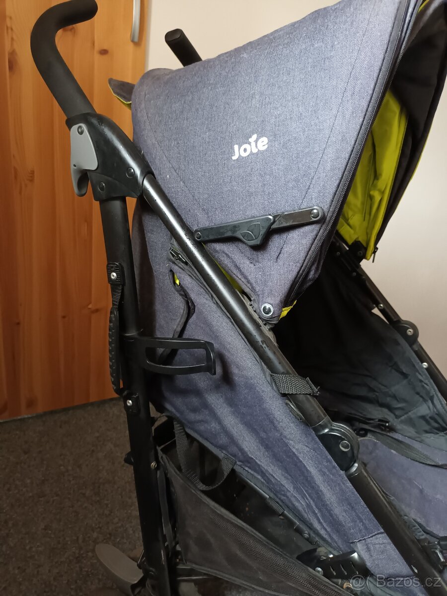 Golfový kočárek Joie brisk