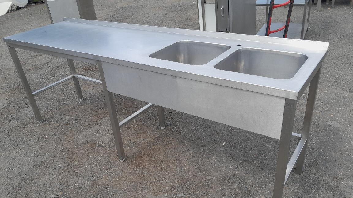 Nerezový stůl s 2x dřezem 250x64x90 cm