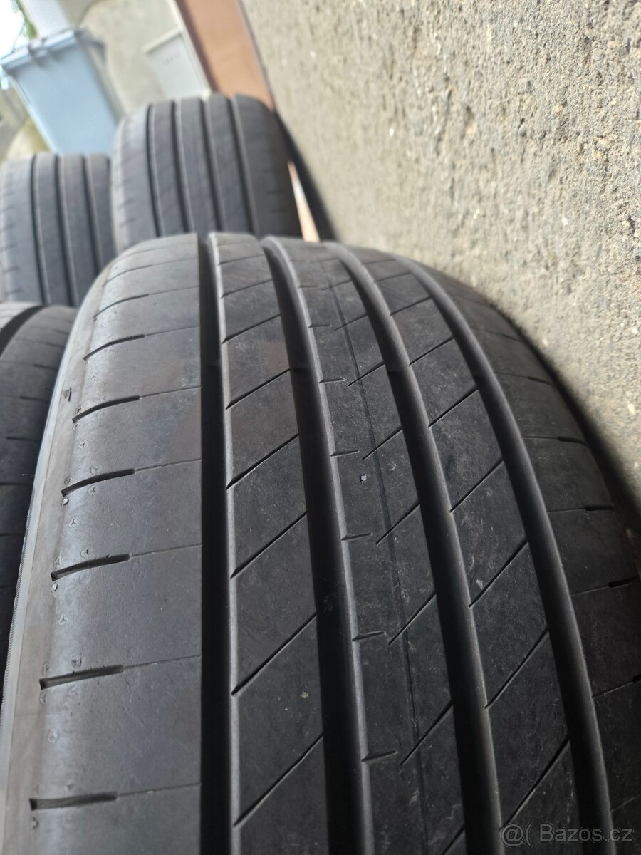 Goodyear Eagle F1 Asymmetric 6 235/40 R19 96W XL ST